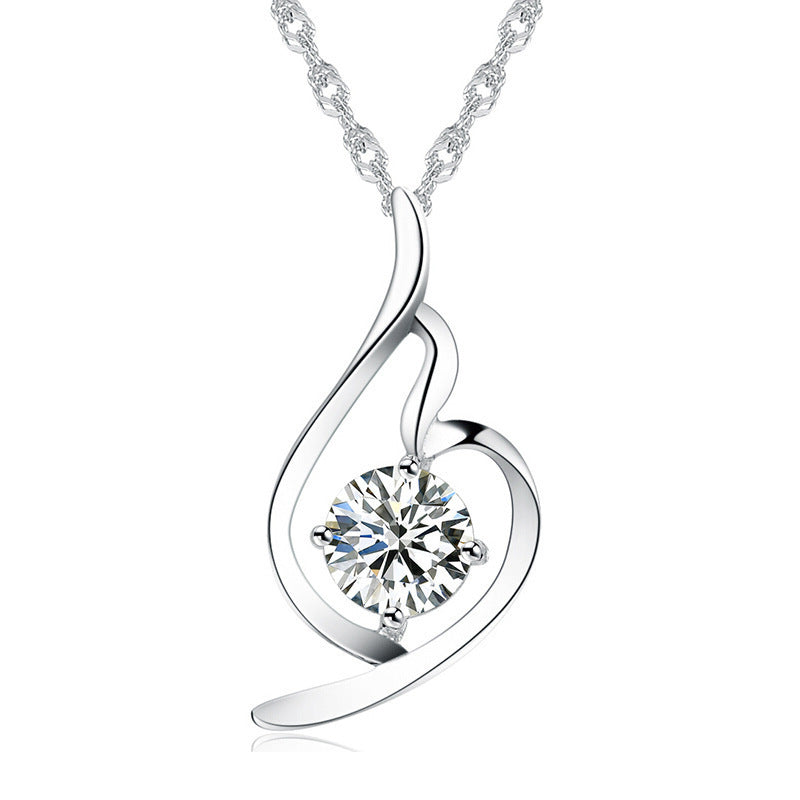 Elegant 925 Silver Heart Pendant Necklace