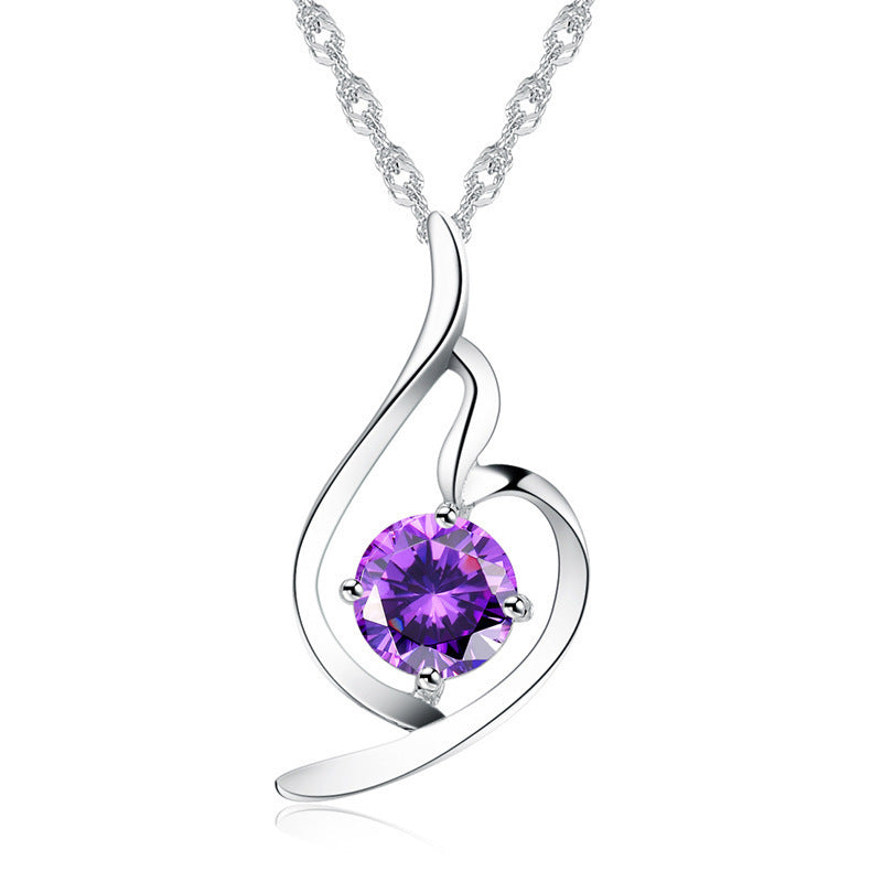 Elegant 925 Silver Heart Pendant Necklace